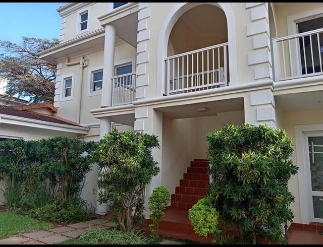 2 BEDROOM APARTMENT FOR SALE IN LA LUCIA RIDGE